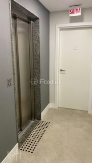 Image 3 - 984150