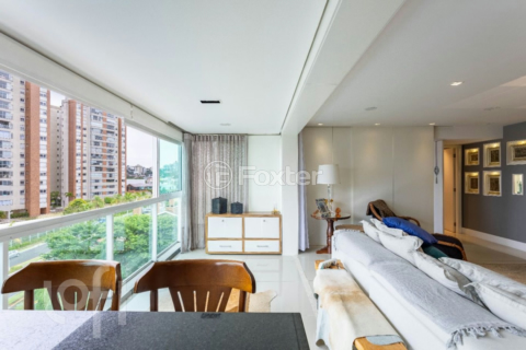 Image 4 - 984225