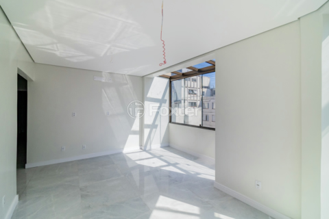 Image 3 - 984233