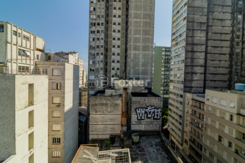 Image 7 - 984233