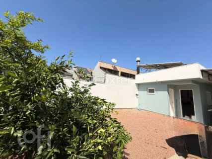 Image 35 - 984241