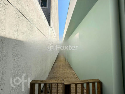 Image 40 - 984241