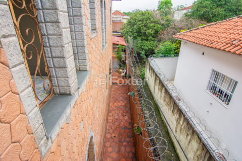 Image 9 - 984267