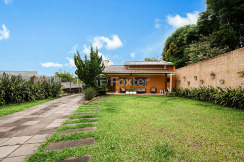 Image 4 - 984282