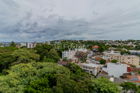 Image 13 - 984315