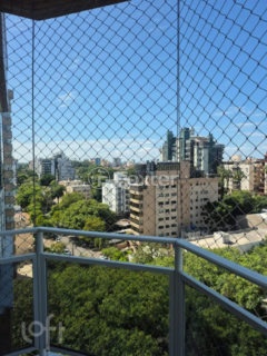 Image 5 - 984317