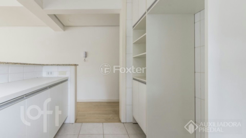 Image 7 - 984354