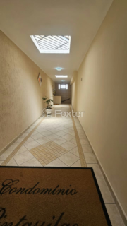 Image 32 - 984464