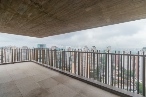 Image 21 - 984548