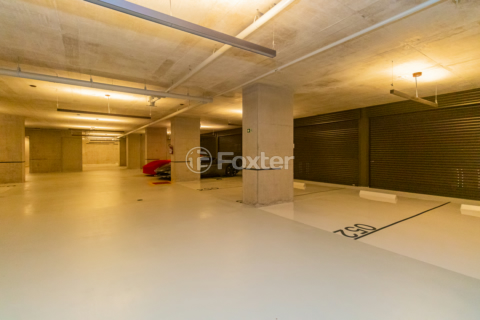Image 47 - 984548