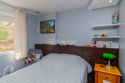 Image 4 - 984551