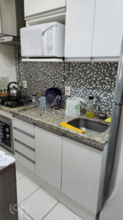 Image 4 - 984558