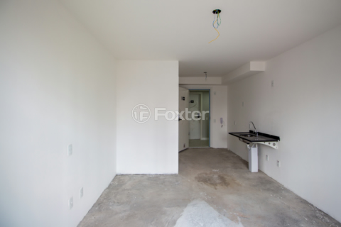 Image 1 - 984613