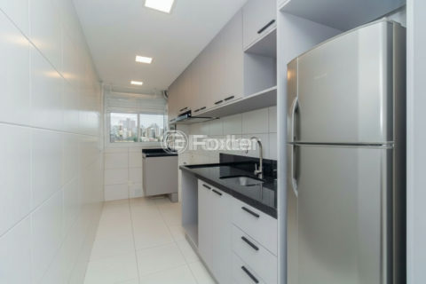 Image 29 - 984620