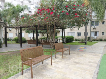 Image 11 - 984627