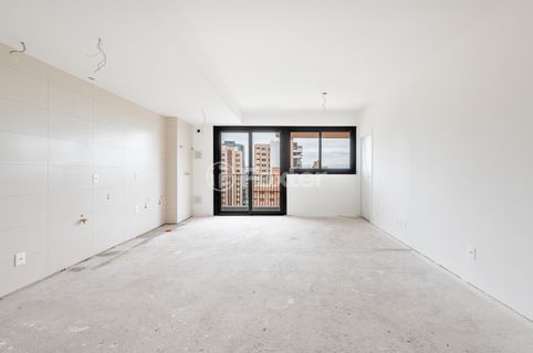Image 3 - 984631
