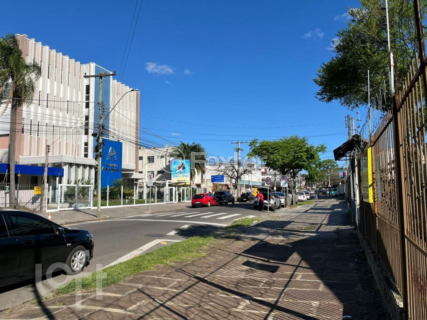Image 2 - 984636