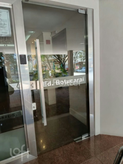 Image 25 - 984649