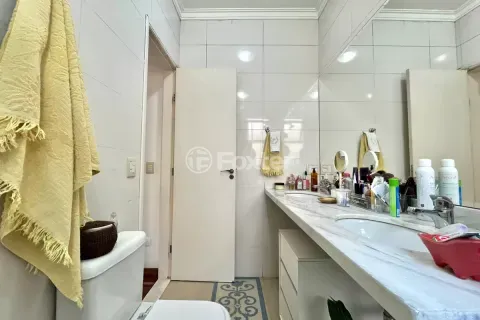 Image 31 - 984696
