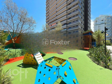 Image 49 - 984759