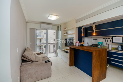 Image 3 - 984765