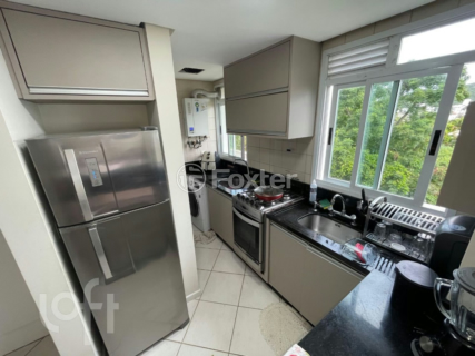 Image 3 - 984766