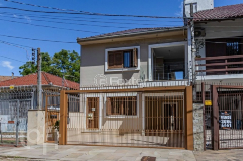 Image 32 - 984767
