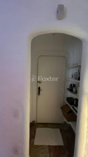 Image 21 - 984769