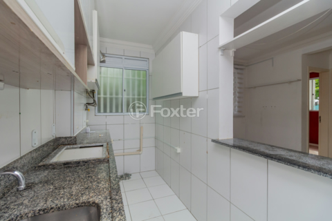 Image 3 - 984774