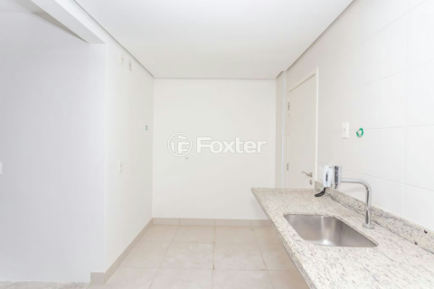 Image 21 - 984802