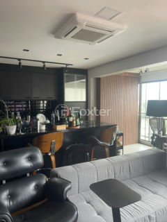 Image 4 - 984844