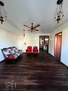 Image 3 - 985025