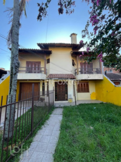 Image 31 - 985025