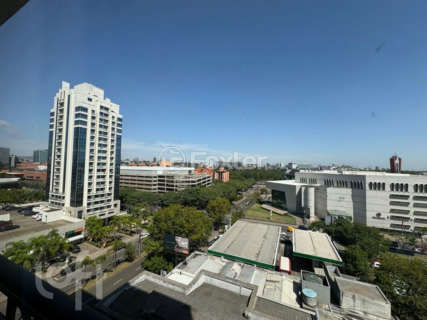 Image 38 - 985073