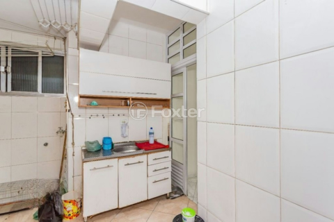 Image 7 - 985109