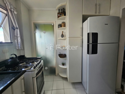 Image 7 - 985115