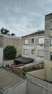 Image 7 - 985132