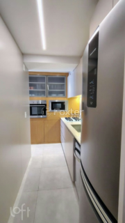 Image 4 - 985150
