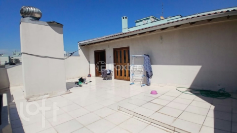 Image 32 - 985418