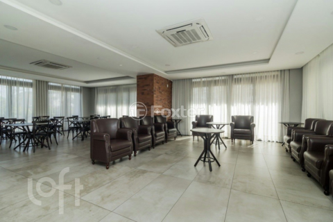 Image 28 - 985568