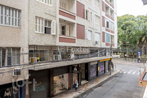 Image 6 - 985582