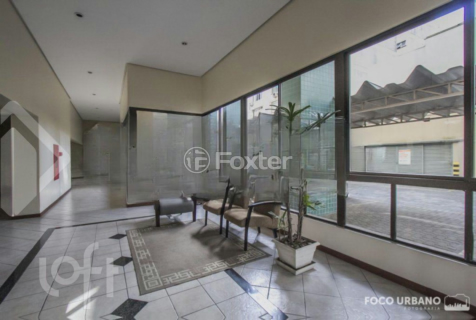Image 56 - 985622