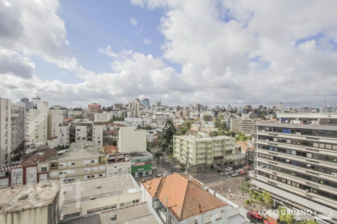 Image 33 - 985622