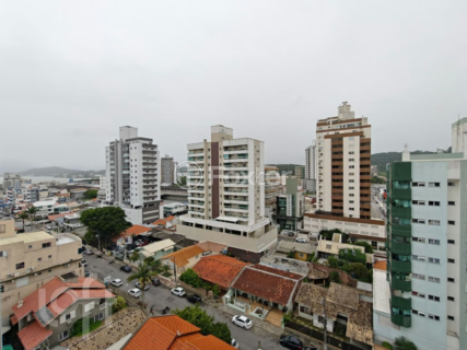 Image 1 - 985700
