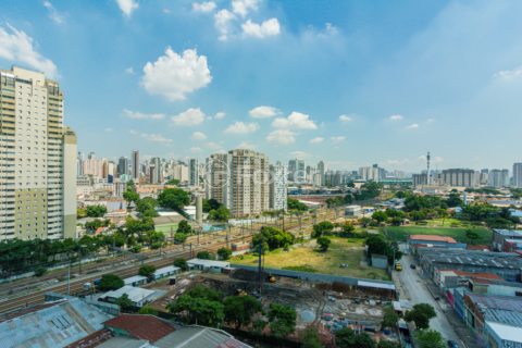 Image 2 - 985843