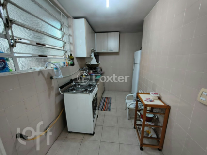 Image 7 - 985852