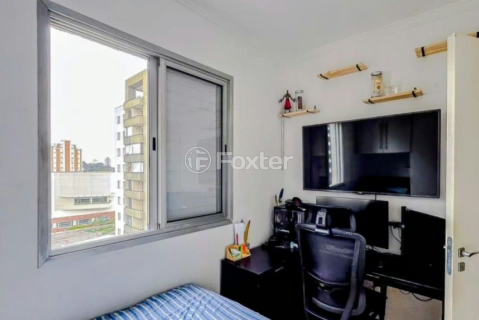 Image 22 - 985875