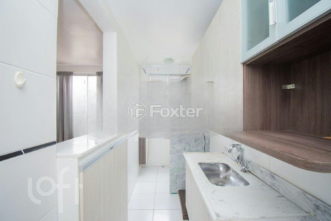 Image 3 - 986006