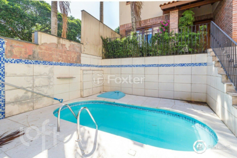 Image 31 - 986007