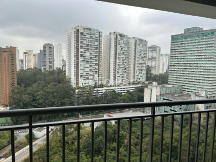 Image 2 - 986047